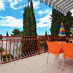 House Juretic - 50 M From The Trogir