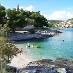House Juretic - 50 M From The Trogir