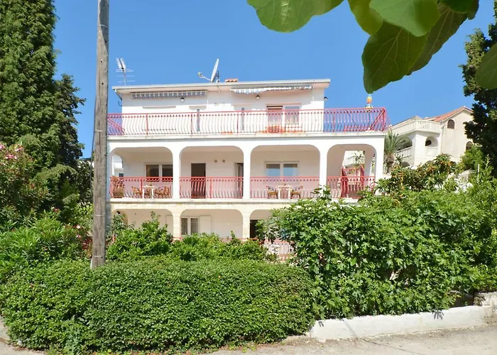 House Juretic - 50 M From The 아파트 *